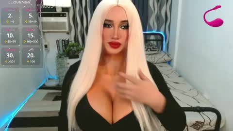 PAULATHEONE online show from May 27, 5:37 am