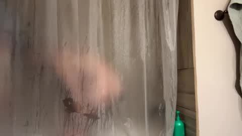 Snapshot of greatest166 chatting on December 16, 4:50 am mike Stienburg online show from December 16, 4:50 am