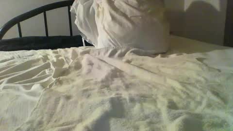 Snapshot of greatgazu chatting on December 23, 12:57 am hotforyou69 online show from December 23, 12:57 am