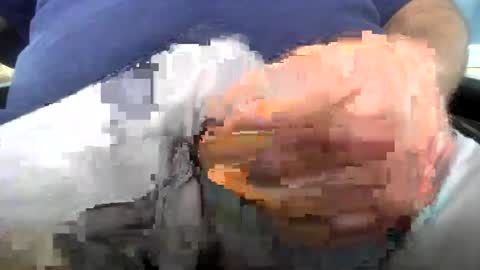 Snapshot of greatjunes chatting on August 6, 8:22 pm gr8head online show from August 6, 8:22 pm
