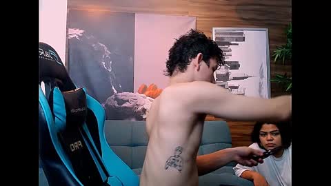 Snapshot of grecia_millercol chatting on December 13, 3:05 am grecia_millercol online show from December 13, 3:05 am