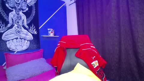 greeicy_love2 online show from February 5, 3:13 am