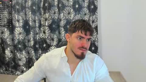 Snapshot of greekgod199 chatting on February 3, 6:40 am greekgod199 online show from February 3, 6:40 am
