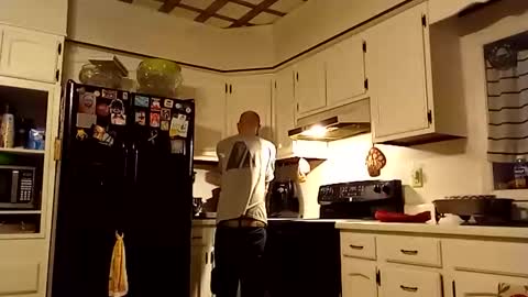 Snapshot of greenbastard78 chatting on February 2, 10:52 pm greenbastard78 online show from February 2, 10:52 pm