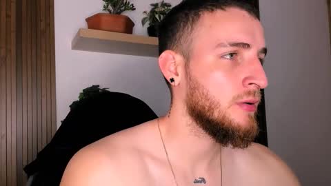 Juan online show from December 17, 7:31 pm