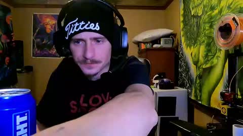 Snapshot of greenlungs8195 chatting on November 9, 11:41 am Greenlungs8195 online show from November 9, 11:41 am