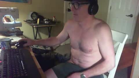 greenrooster1 online show from November 2, 8:28 am