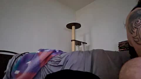 Snapshot of greenvertgo chatting on October 23, 1:21 pm greenvertgo online show from October 23, 1:21 pm