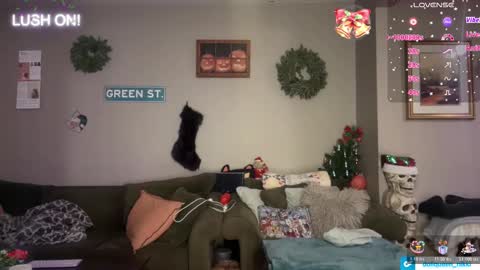 SexQueen Nikki online show from December 23, 1:47 am