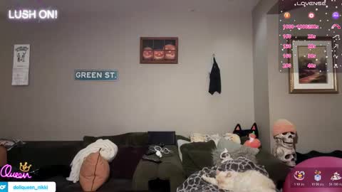 SexQueen Nikki online show from February 11, 9:25 am