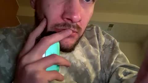 Snapshot of greyvan96 chatting on February 27, 4:45 am Perfectlyaveragesavage online show from February 27, 4:45 am