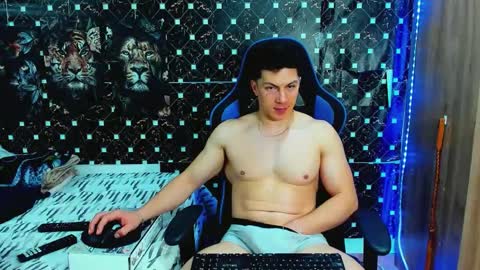 griego01 online show from June 9, 4:24 am