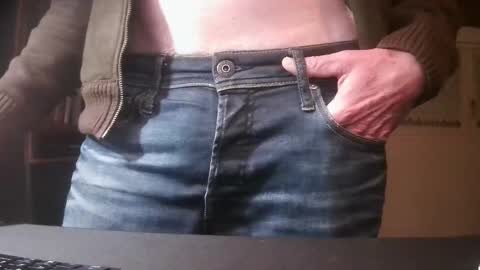 Snapshot of grimbergen123 chatting on November 7, 6:08 pm Grim online show from November 7, 6:08 pm