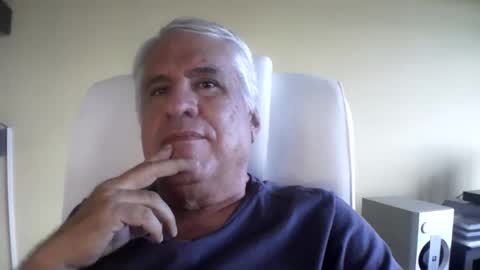 Snapshot of grisa01 chatting on November 19, 7:58 pm grisa01 online show from November 19, 7:58 pm