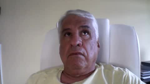 Snapshot of grisa01 chatting on December 4, 7:00 pm grisa01 online show from December 4, 7:00 pm