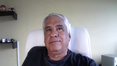 Snapshot of grisa01 chatting on December 14, 3:06 pm grisa01 online show from December 14, 3:06 pm