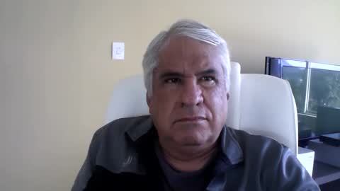 Snapshot of grisa01 chatting on June 3, 12:52 pm grisa01 online show from June 3, 12:52 pm