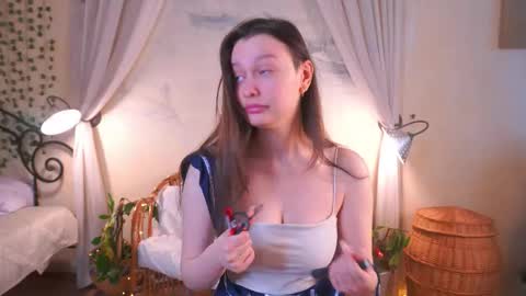 Snapshot of griselberumen chatting on February 23, 4:10 am Gwen online show from February 23, 4:10 am