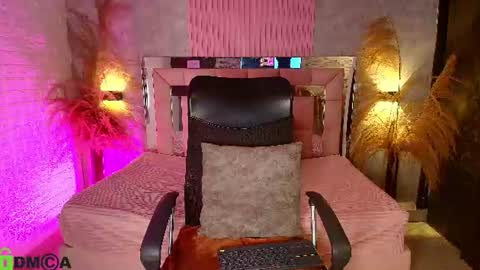    online show from July 17, 6:46 pm