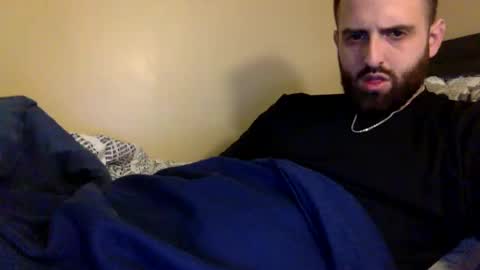 Snapshot of grobs123 chatting on February 17, 1:15 am grobs123 online show from February 17, 1:15 am