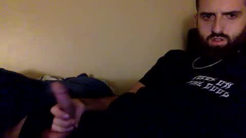 Snapshot of grobs123 chatting on October 16, 1:17 am grobs123 online show from October 16, 1:17 am