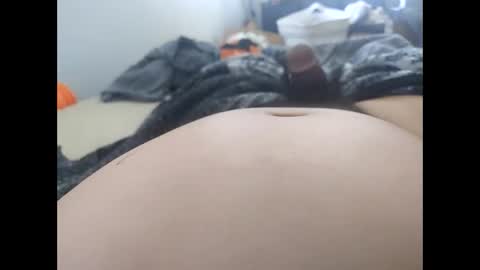 growingcubbear online show from January 16, 3:38 pm