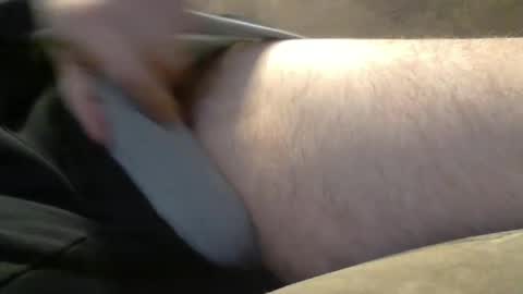 Snapshot of grrguy1 chatting on February 9, 6:22 am GrrGuy1 online show from February 9, 6:22 am