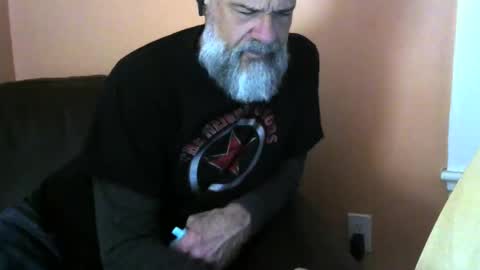 Snapshot of grsmnky65 chatting on February 23, 3:59 am grsmnky65 online show from February 23, 3:59 am