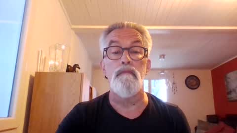 Grybear online show from June 15, 6:37 am