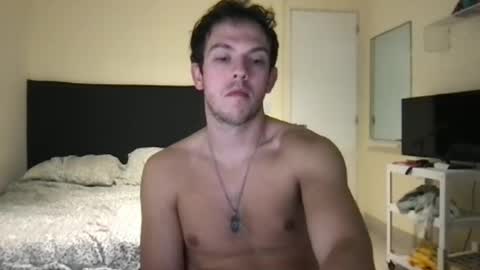 guapogringo03 online show from September 13, 9:36 pm