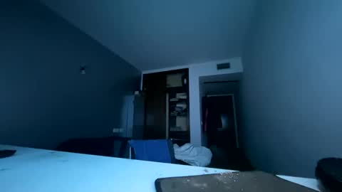 Snapshot of guardiannif_ chatting on January 23, 6:56 pm guardiannif_ online show from January 23, 6:56 pm