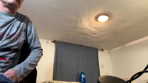 Snapshot of guardiannif_ chatting on January 26, 8:13 pm guardiannif_ online show from January 26, 8:13 pm