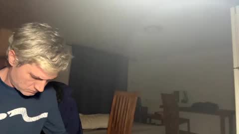 Snapshot of guardiannif_ chatting on February 11, 9:46 pm guardiannif_ online show from February 11, 9:46 pm