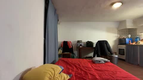 Snapshot of guardiannif_ chatting on January 11, 6:24 pm guardiannif_ online show from January 11, 6:24 pm