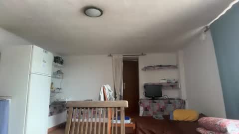 guardiannif_ online show from February 7, 1:04 pm