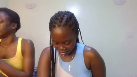 Snapshot of gud_lunah1 chatting on June 19, 7:12 am gud_lunah1 online show from June 19, 7:12 am