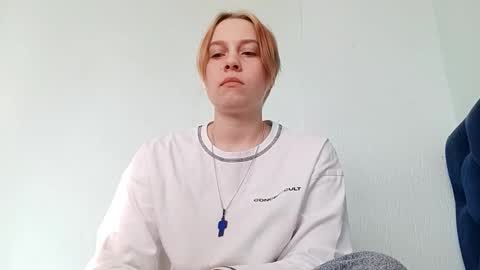 Kira online show from November 8, 11:54 am