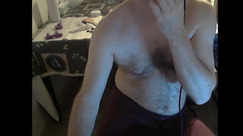 Snapshot of guess91 chatting on October 25, 9:53 pm Guess91 online show from October 25, 9:53 pm