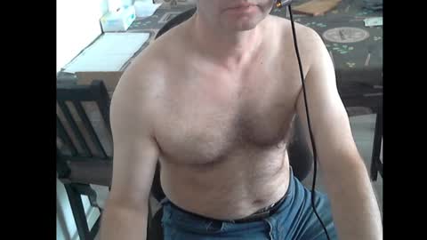 Snapshot of guess91 chatting on November 1, 9:55 am Guess91 online show from November 1, 9:55 am