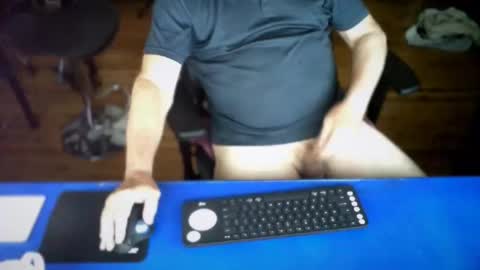 guesswhatigot2 online show from March 6, 10:23 am