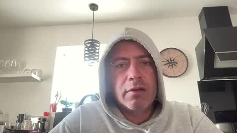 guil0 online show from October 10, 10:47 am