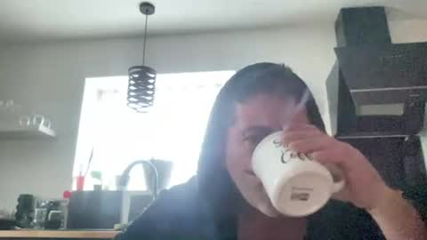 guil0 online show from October 27, 11:14 am