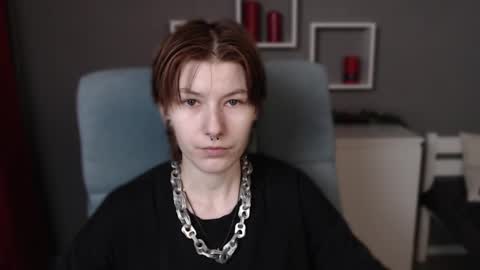 Snapshot of guitarandangell chatting on November 25, 7:30 am guitarandangell online show from November 25, 7:30 am