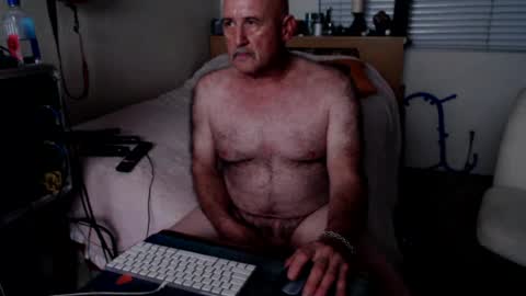 guitarsexgod2 online show from July 3, 9:59 am