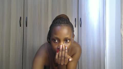 Miss Incredible online show from April 1, 11:11 am