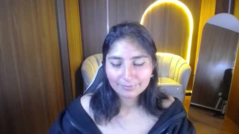 gumball_b online show from November 2, 3:20 am