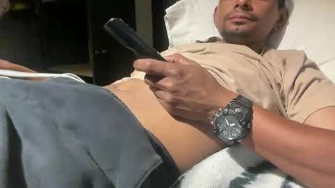 Snapshot of gumbywanna chatting on June 23, 2:20 am gumbywanna online show from June 23, 2:20 am