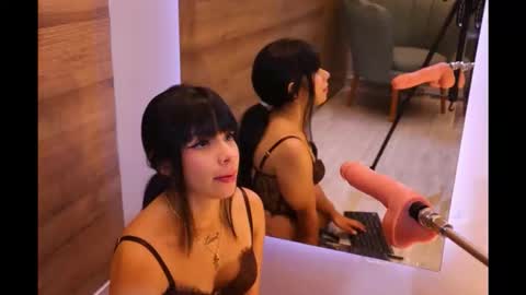 gummyluv online show from November 28, 1:08 am