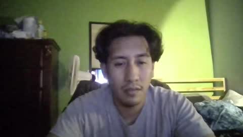 Snapshot of gustavo0110 chatting on December 9, 4:34 am GusGus online show from December 9, 4:34 am