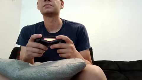 guts_san online show from October 12, 7:46 pm